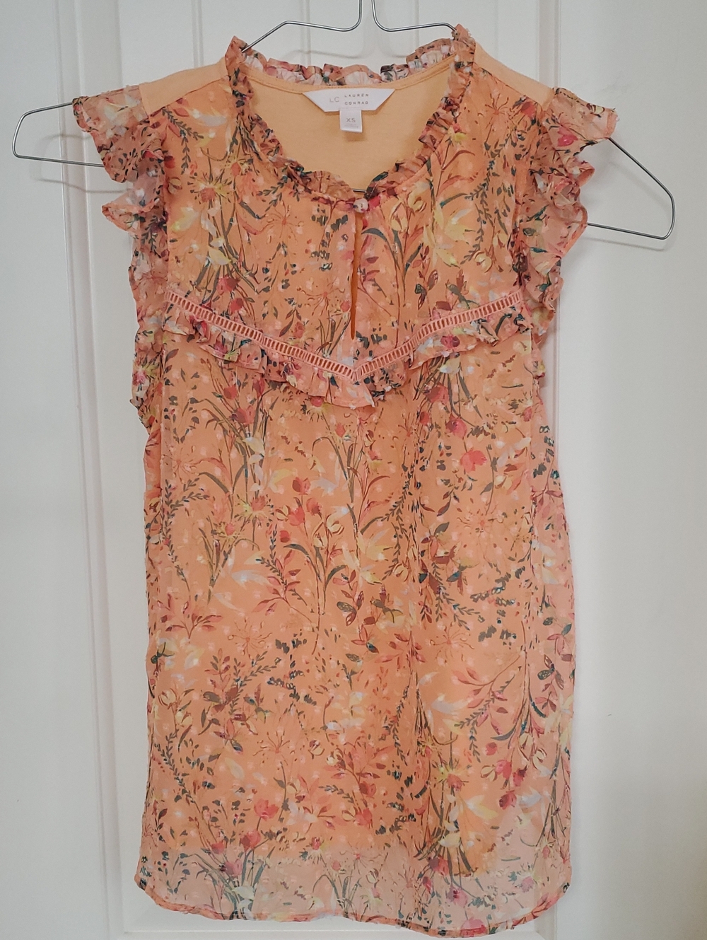 LC Lauren Conrad Peach Floral Ruffle Blouse